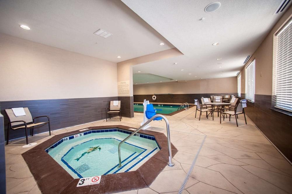 Hampton Inn By Hilton Fort Morgan Exterior photo